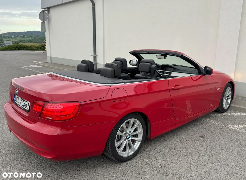 BMW Seria 3 320i - 6