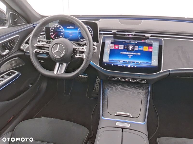 Mercedes-Benz Klasa E 300 de PHEV 4-Matic AMG 9G-Tronic - 8