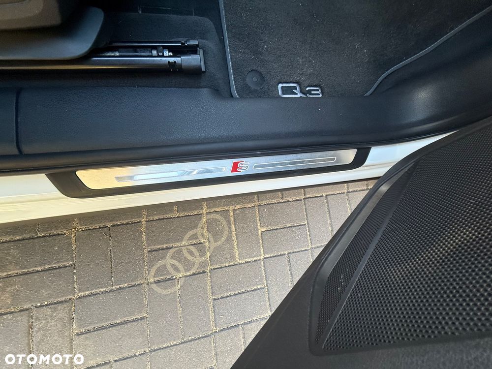 Audi Q3 45 TFSI Quattro S Line S tronic - 22