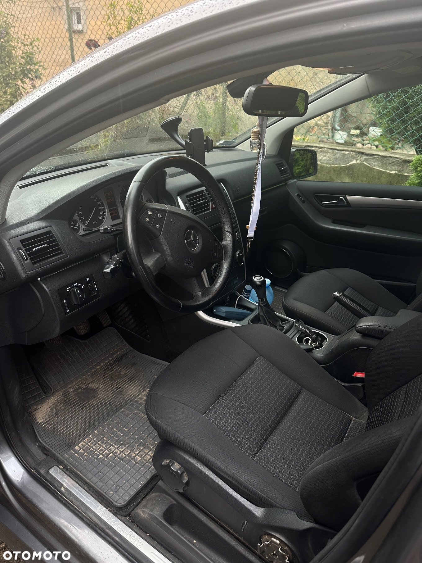 Mercedes-Benz Klasa B 200 CDI - 17