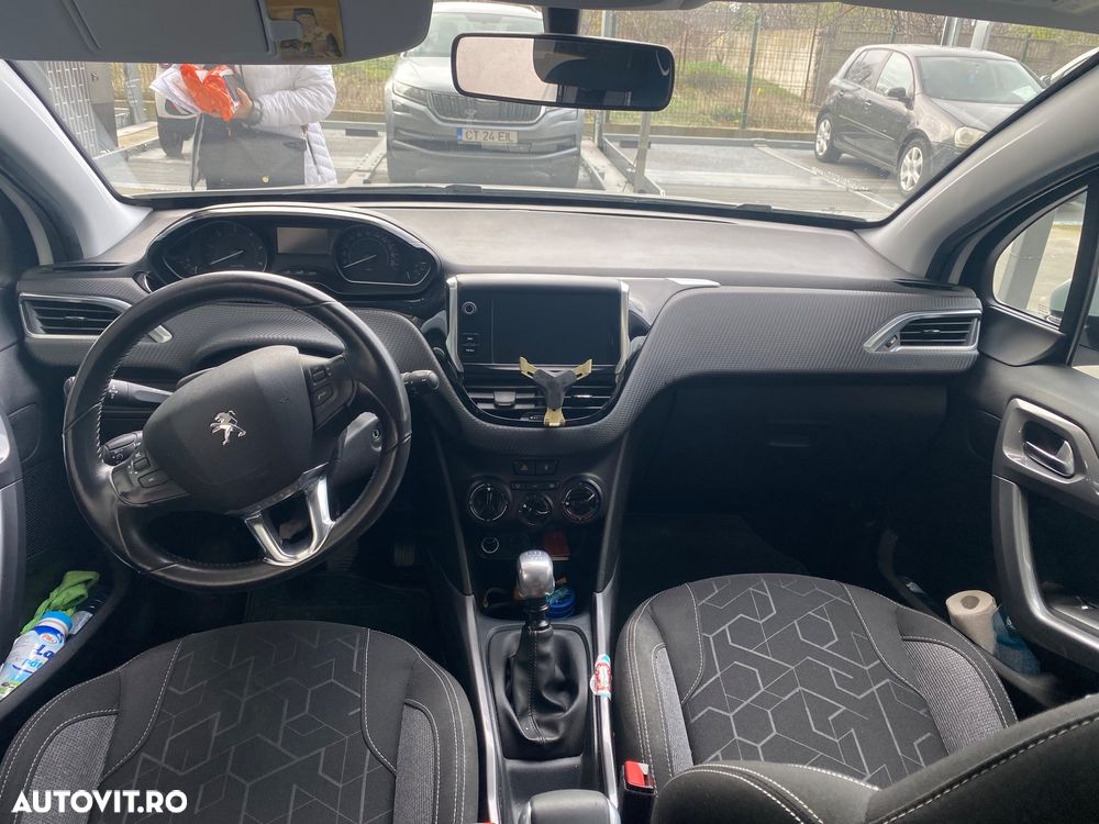 Peugeot 2008 1.5 BlueHDI FAP Active - 10