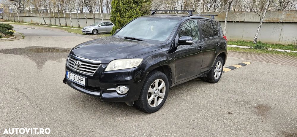 Toyota RAV4 2.2 D-4D 4WD Executive - 1