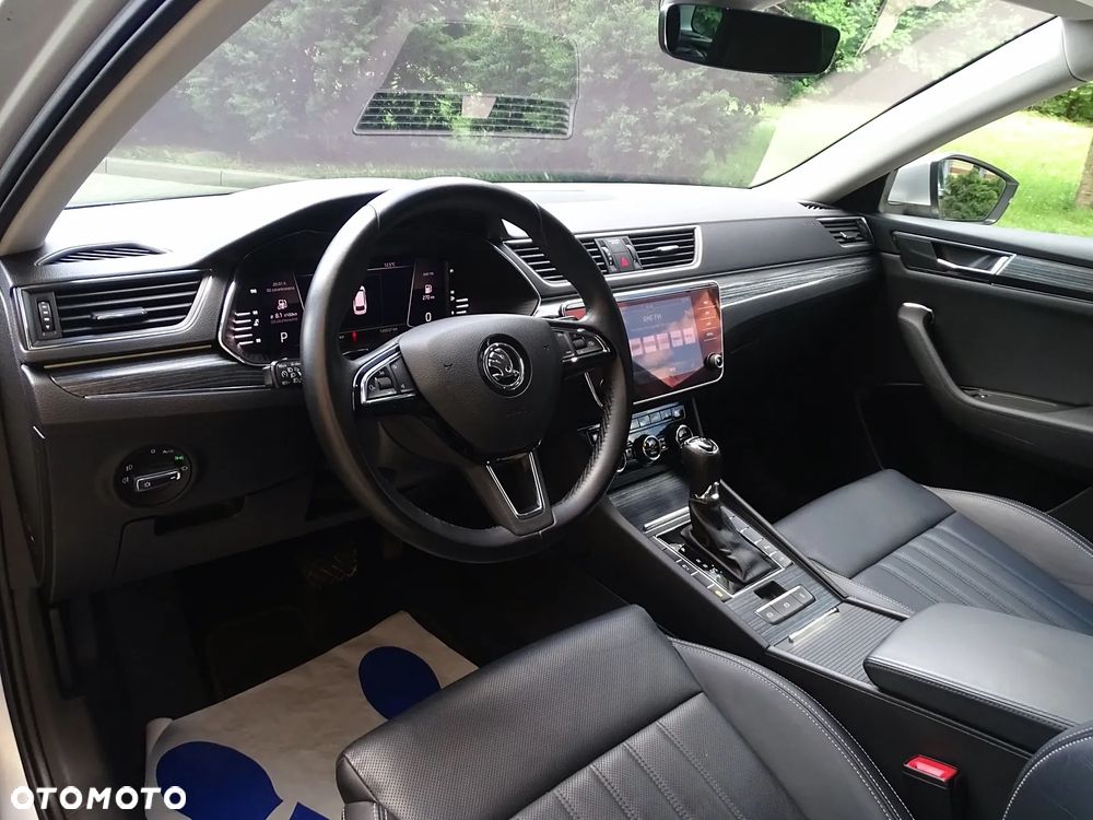 Skoda Superb 2.0 TDI SCR Style DSG - 14