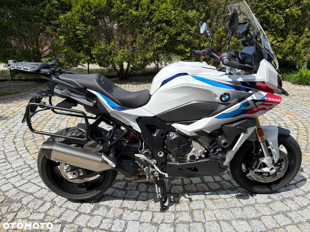 BMW XR - 1
