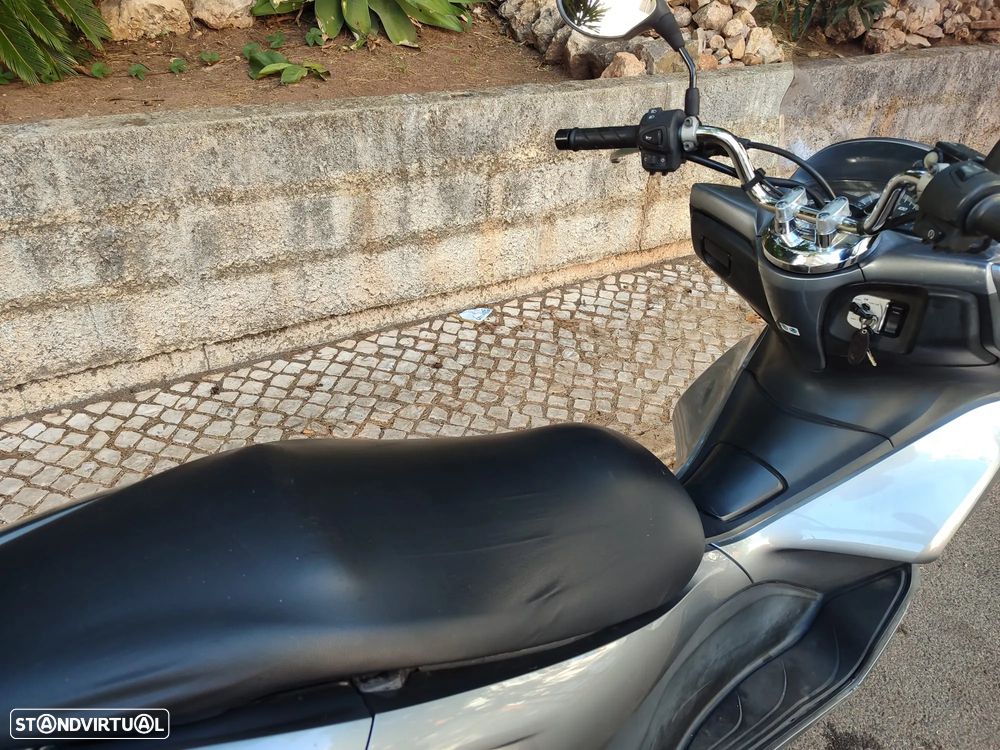 Honda PCX125 - 13