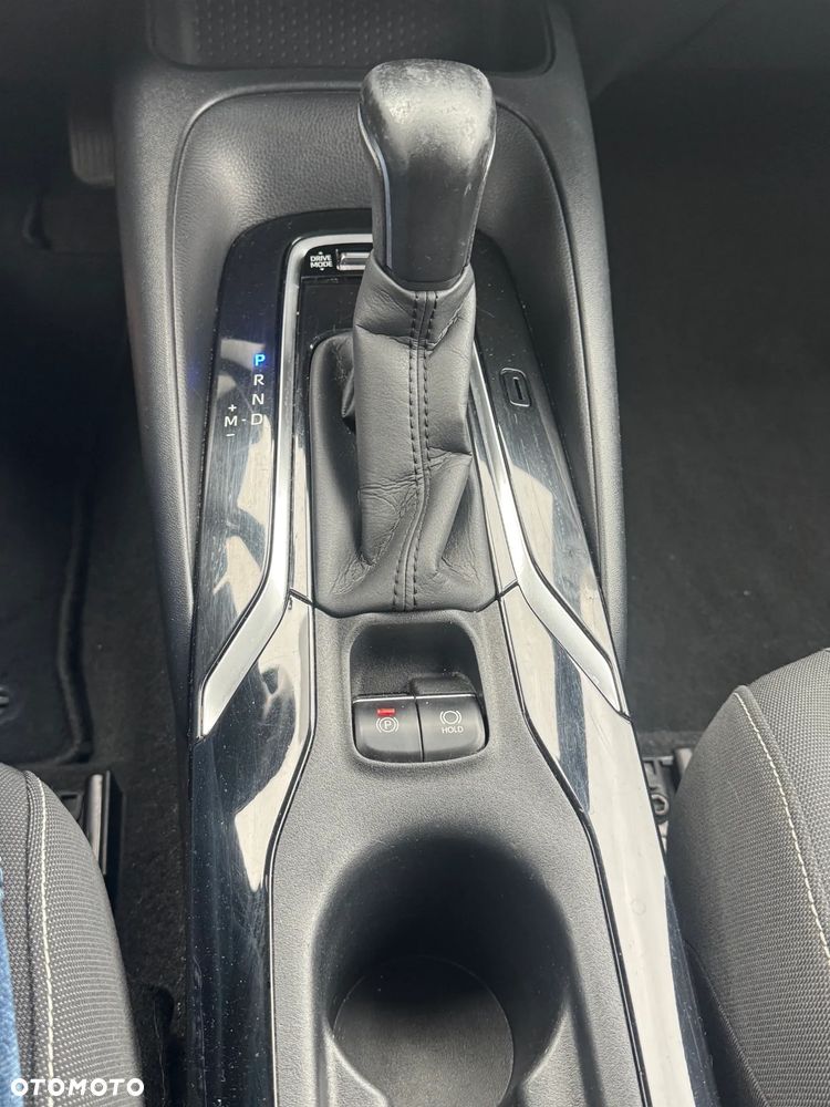 Toyota Corolla - 11