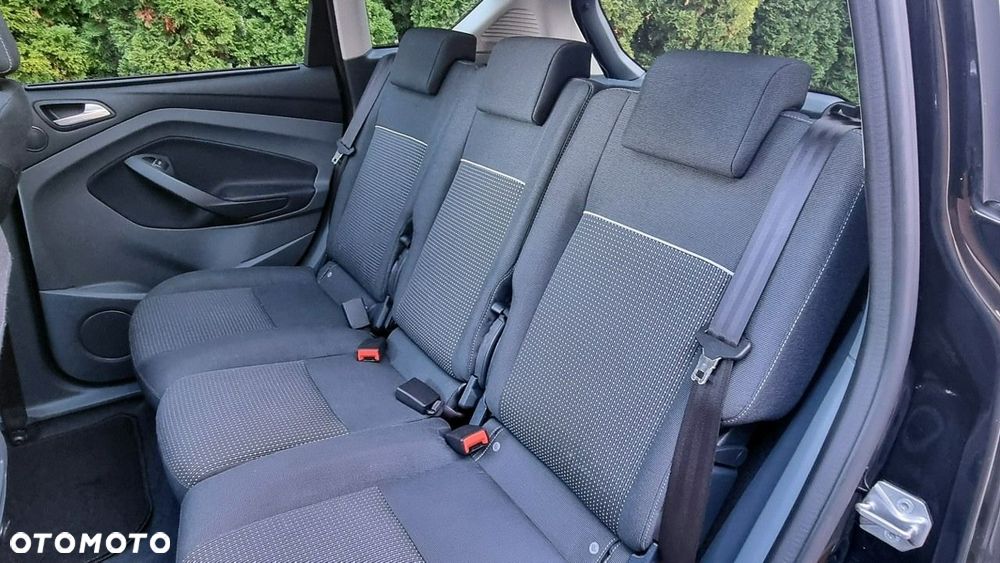 Ford C-MAX - 19