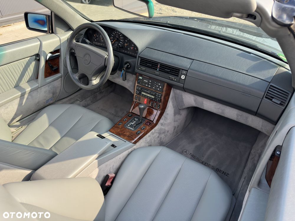 Mercedes-Benz SL 320 - 11