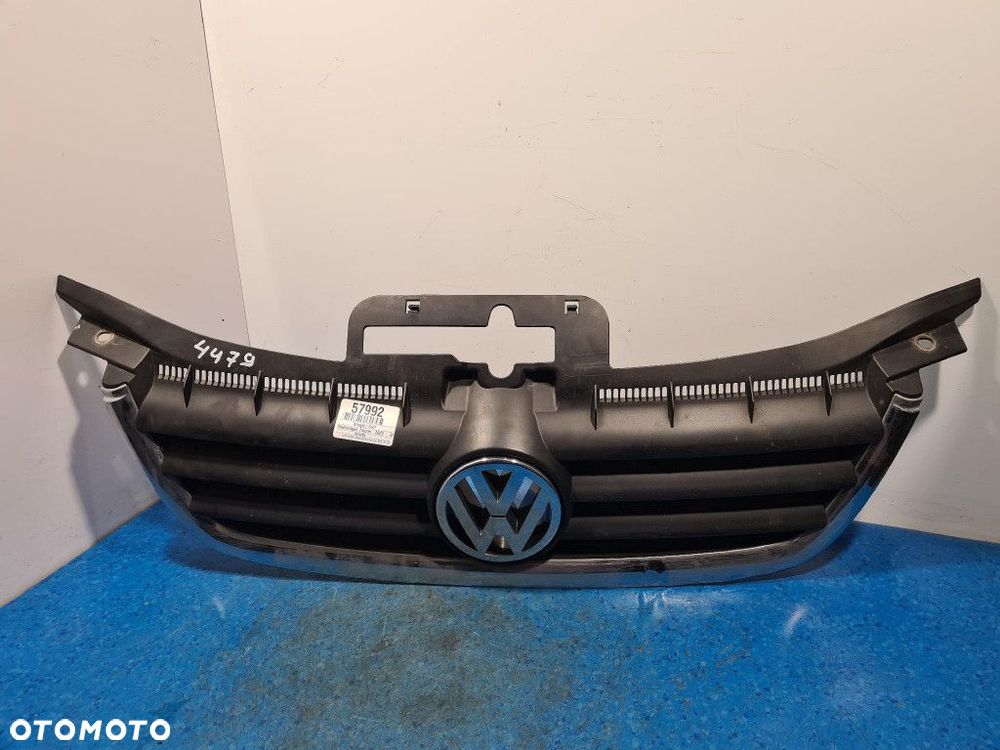 VOLKSWAGEN TOURAN I ATRAPA / GRILL - 1
