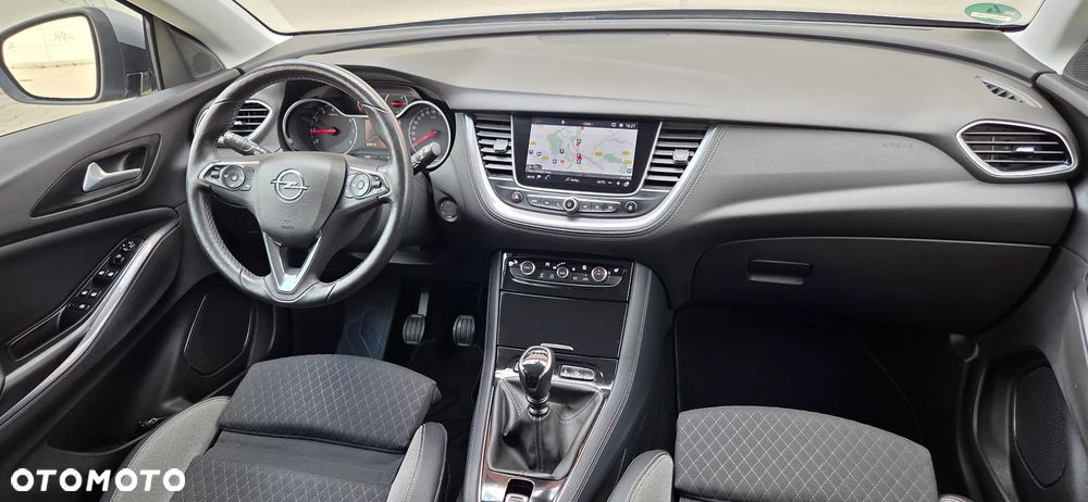 Opel Grandland X 1.2 Start/Stop Business INNOVATION - 29