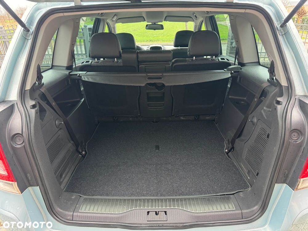 Opel Zafira 1.9 CDTI Edition Plus - 35