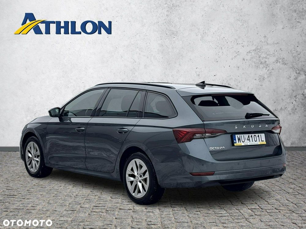 Skoda Octavia 2.0 TDI Ambition DSG - 3