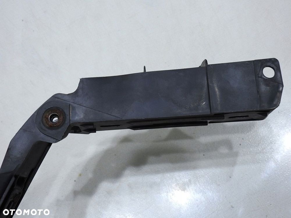 ŚLIZG ZDERZAKA PRAWY TYŁ VW TOURAN 1T0807376 - 7
