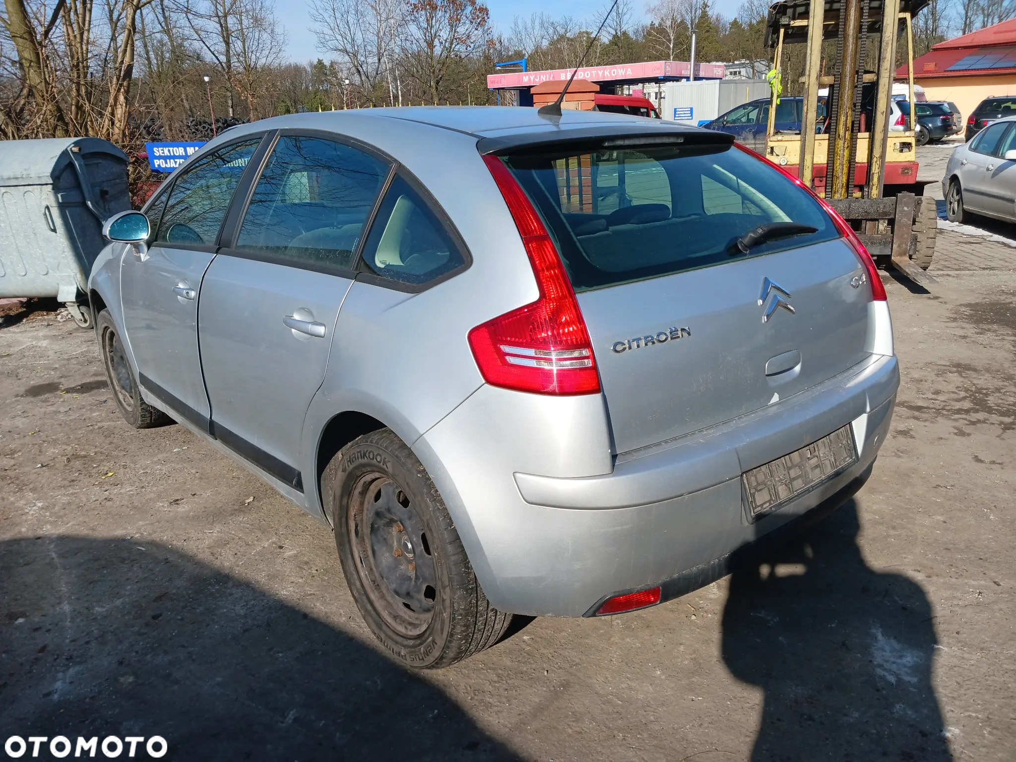 Citroen C4 I 04-10 silnik 1.6 HDI 90Km 109KM wtryski drzwi klapa tył błotnik EZR szyba maglownica panel schowek przełącznik fotel belka zacisk felgi klamka zamek lusterko podszybie osłona wyświetlacz WSZYSTKIE NA CZĘŚCI - 7