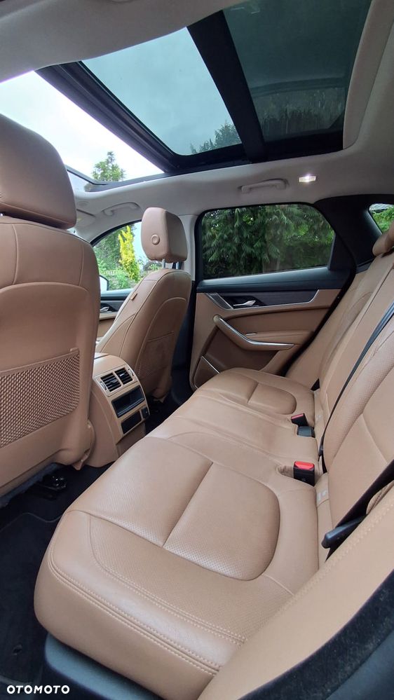Jaguar F-Pace D200 AWD R-Dynamic SE 90th Anniversary Edition - 23