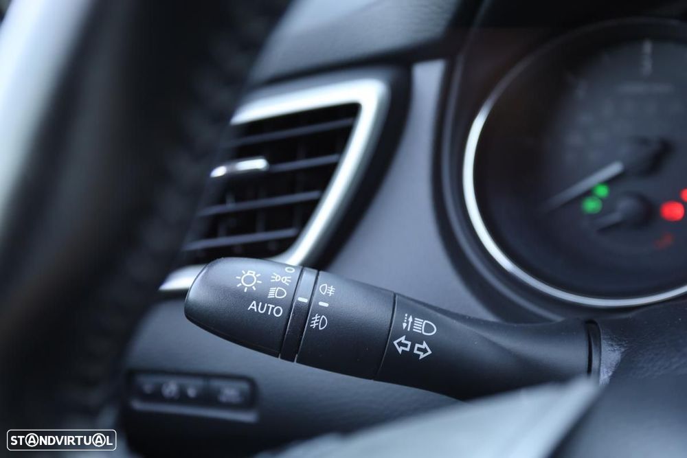 Nissan Qashqai 1.6 dCi Tekna Bose - 16