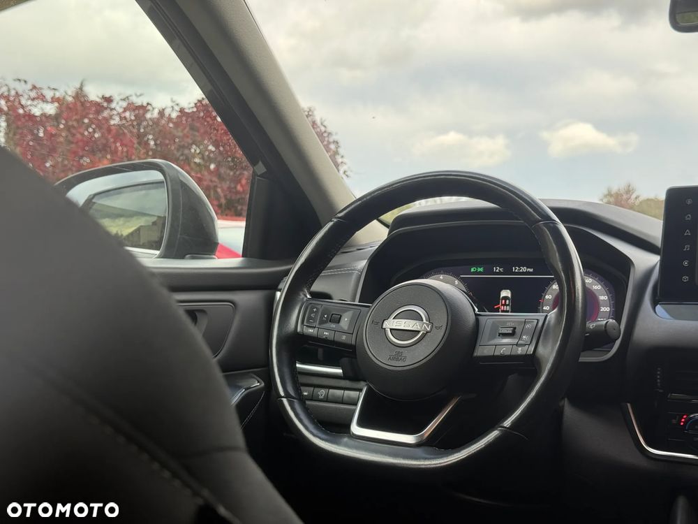 Nissan Qashqai 1.3 DIG-T mHEV N-Connecta Xtronic - 14