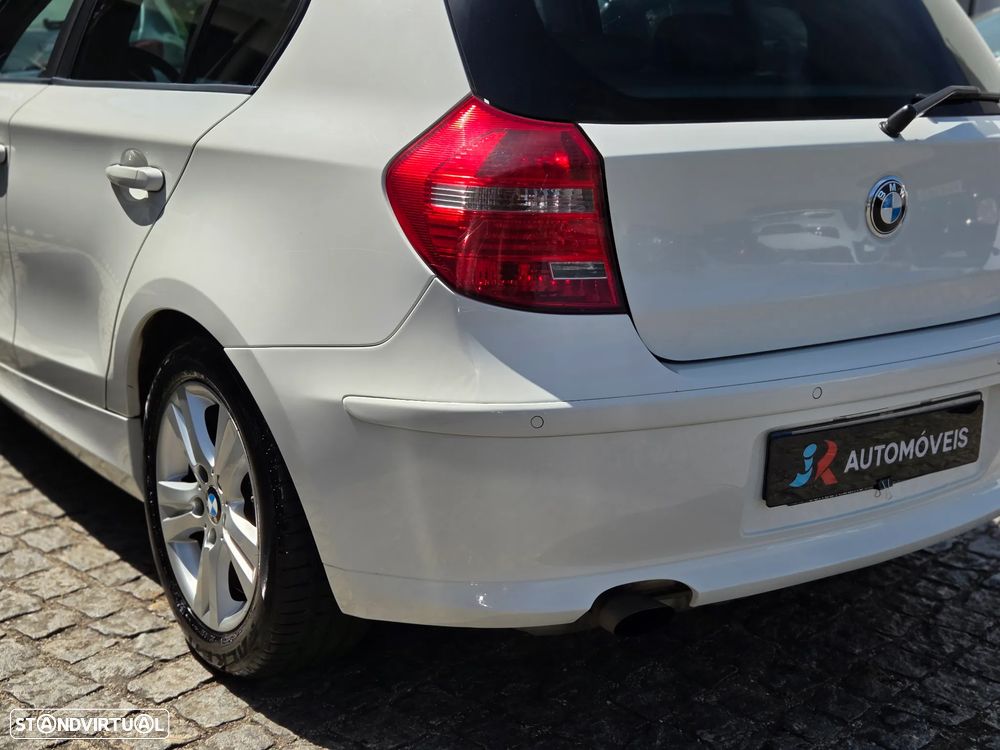 BMW 118 iA - 8