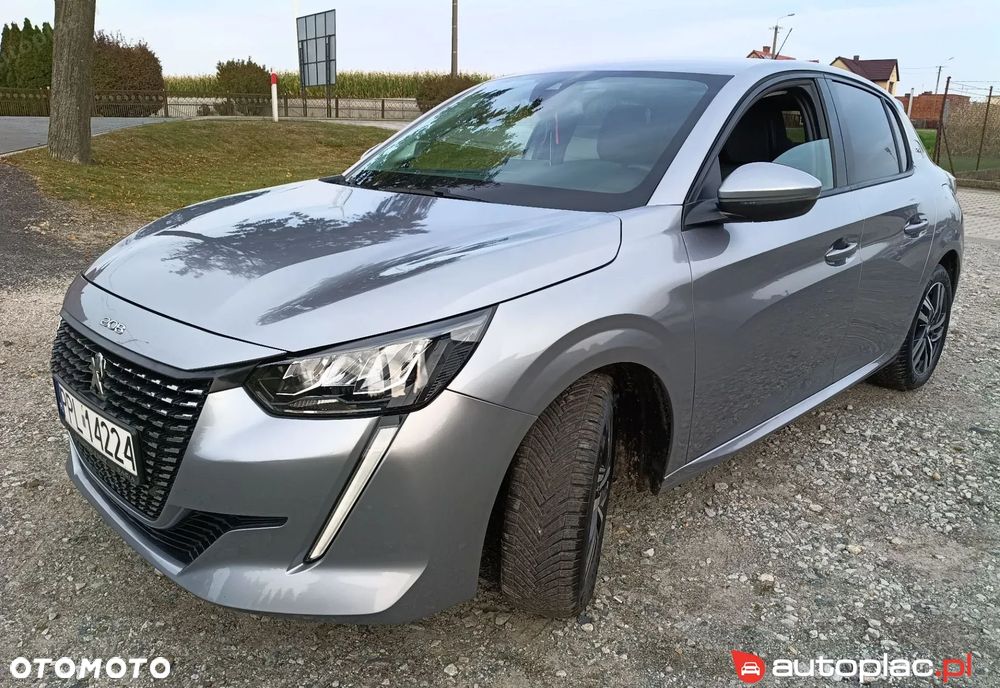 Peugeot 208 - 5