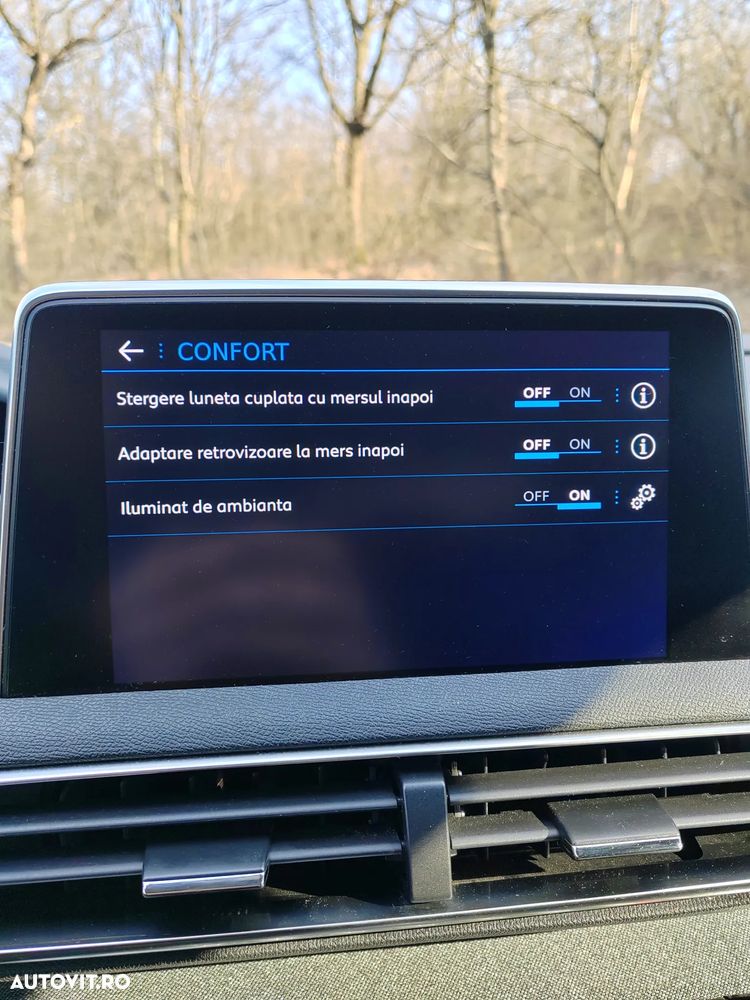 Peugeot 3008 PureTech 130 Stop & Start GPF EAT8 Crossway - 27