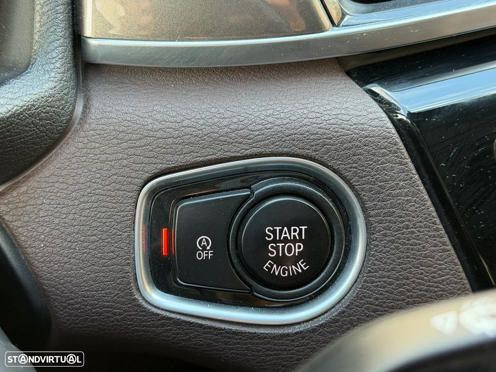 BMW X1 18 d sDrive xLine - 20