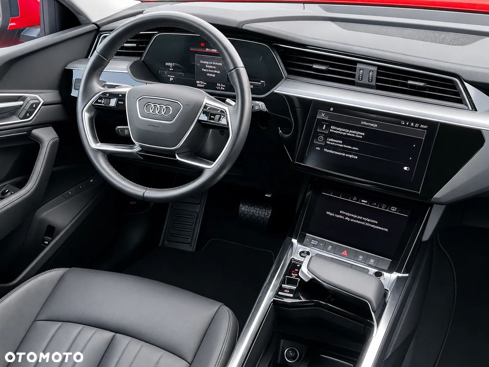 Audi e-tron - 31