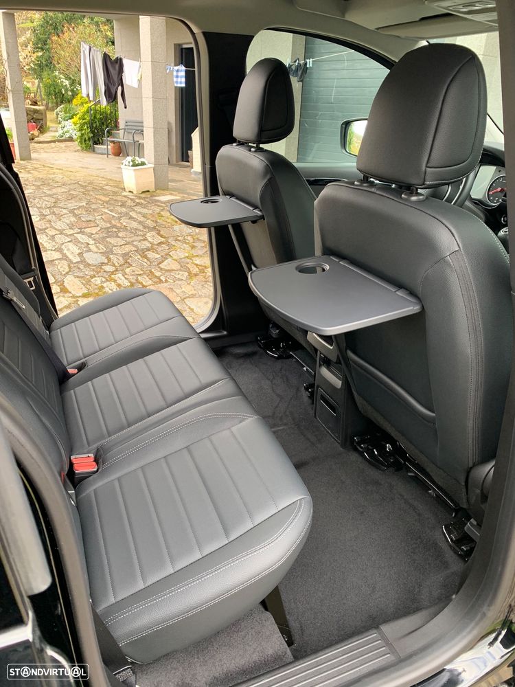 Mercedes-Benz T 180 d Auto Progressive - 15