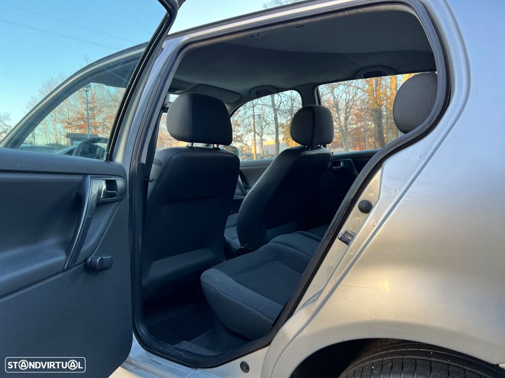 VW Polo 1.0 Confortline - 8