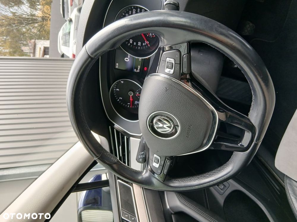 Volkswagen Passat 2.0 TDI BMT Comfortline - 10