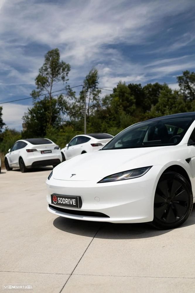 Tesla Model 3 Tração Traseira Premium - 15