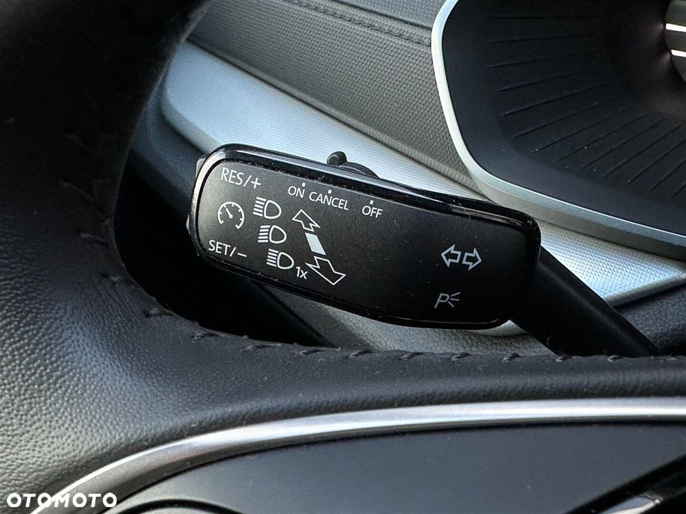 Skoda Octavia 1.5 TSI Selection - 17