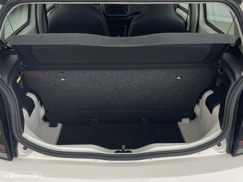 VW Up! 1.0 BlueMotion Move - 13