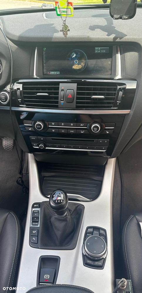 BMW X4 xDrive20d - 15