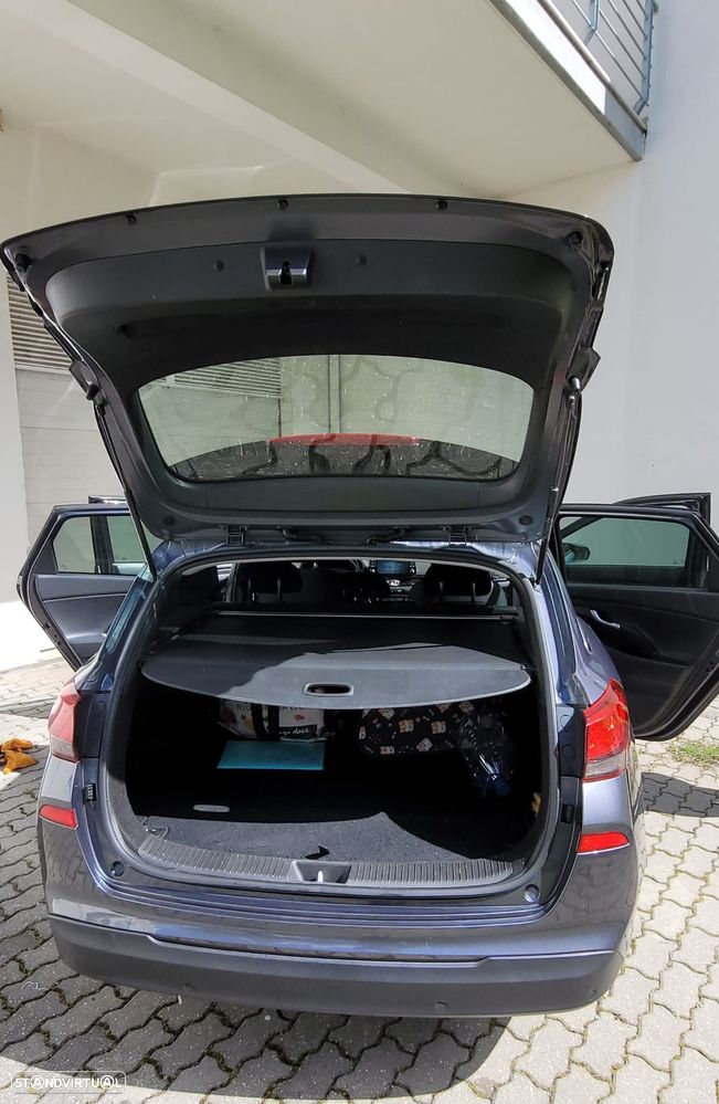 Hyundai i30 SW 1.6 CRDi Style Plus TA 7DCT - 3