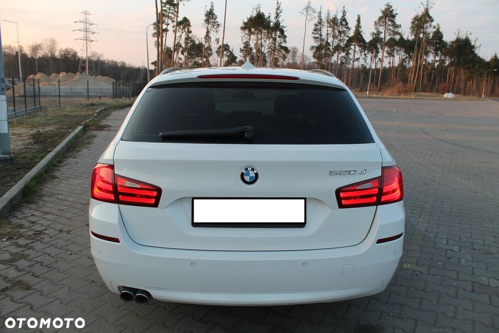 BMW Seria 5 520d - 9