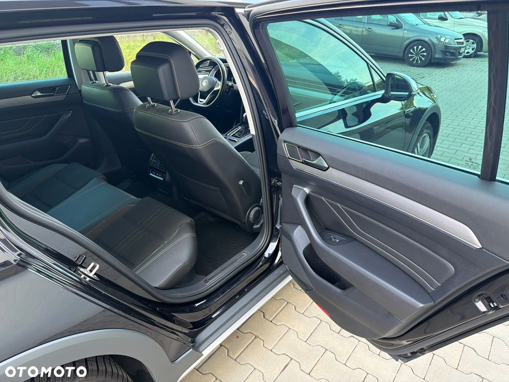 Volkswagen Passat Alltrack 2.0 TDI 4Mot DSG - 22