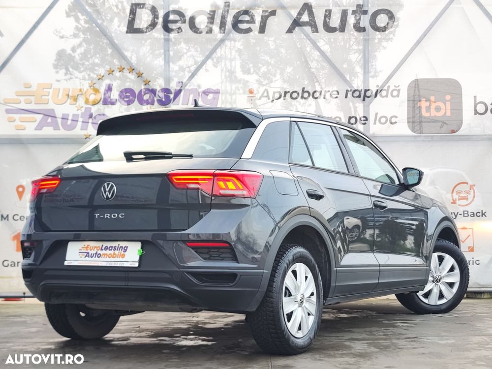 Volkswagen T-Roc 1.0 TSI Advanced - 8