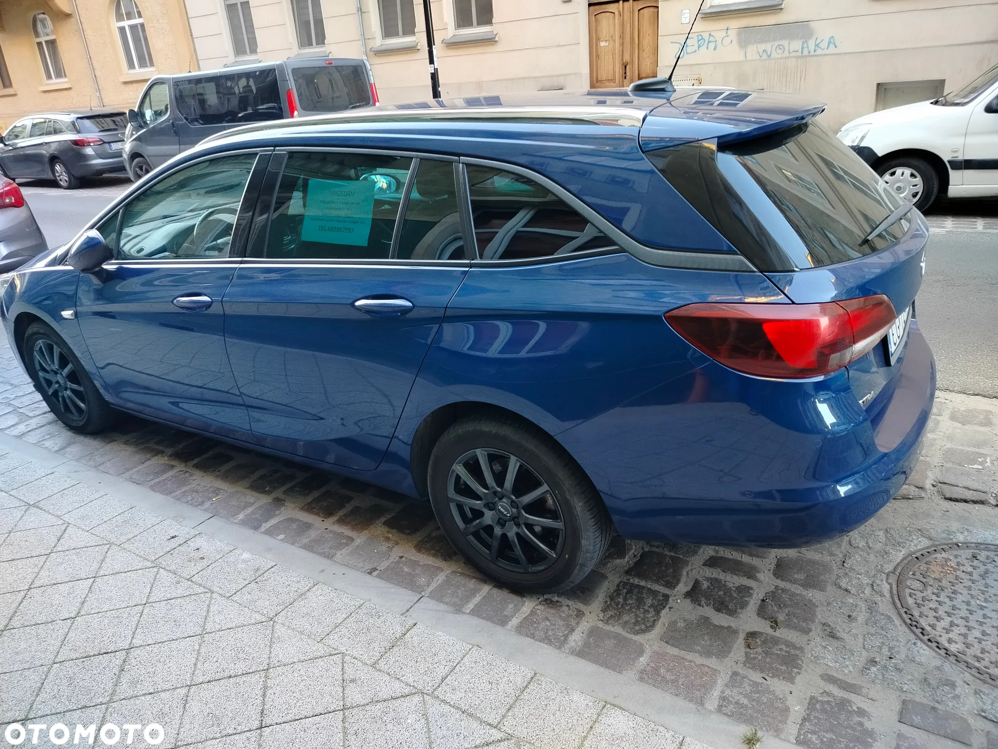 Opel Astra - 2