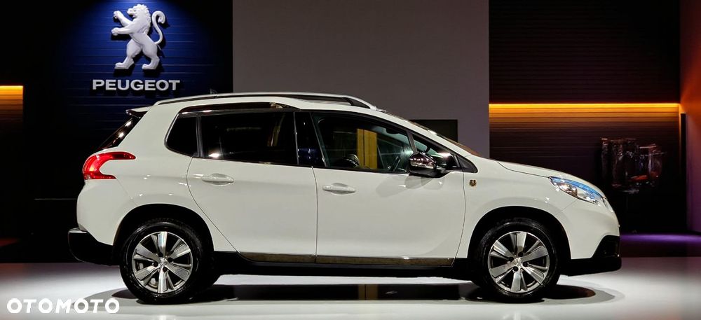 Peugeot 2008 1.6 BlueHDi Allure - 23