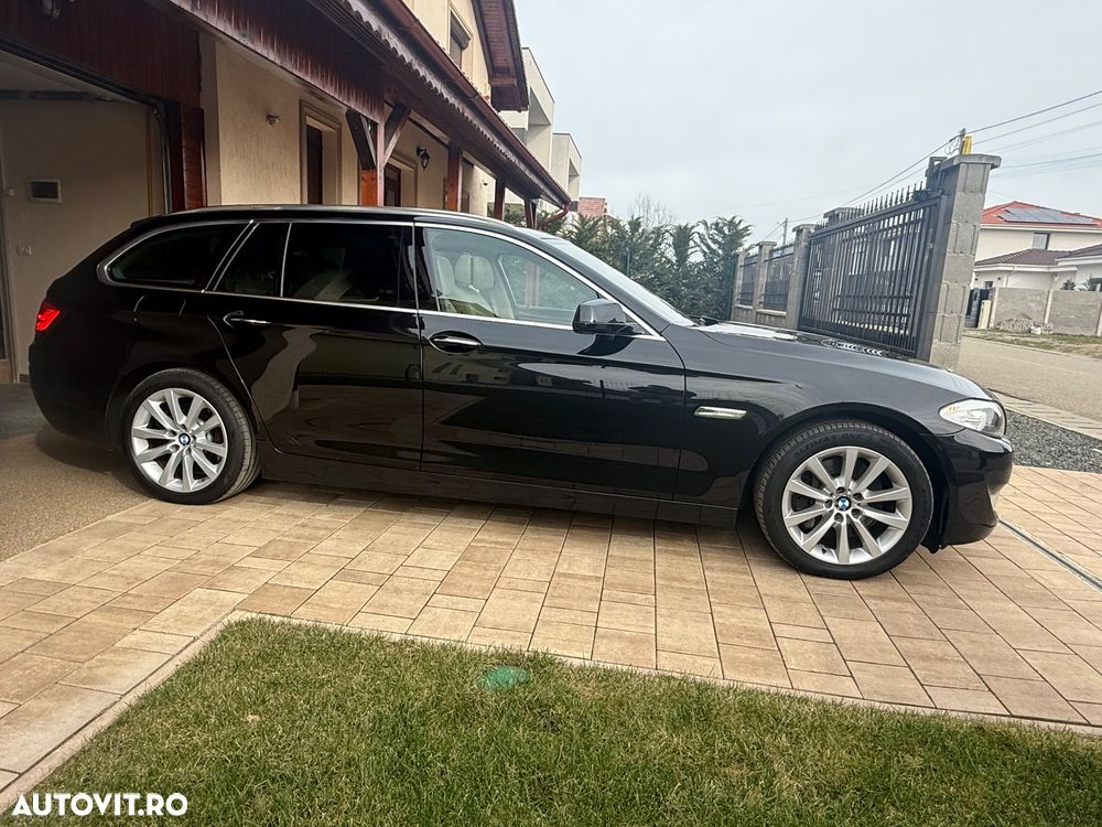 BMW Seria 5 525d xDrive Aut. Luxury Line - 9