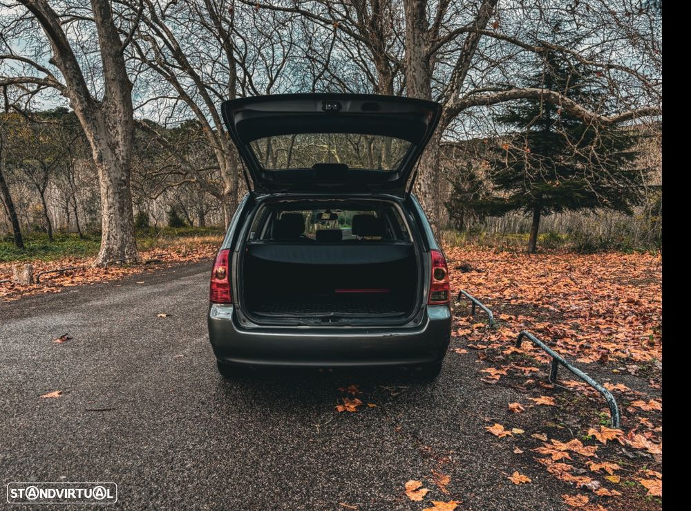 Toyota Corolla SW 1.4 D-4D Sol - 6