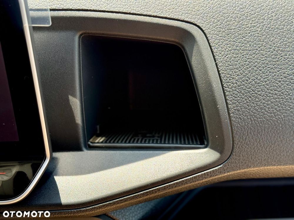 Volkswagen Crafter - 22