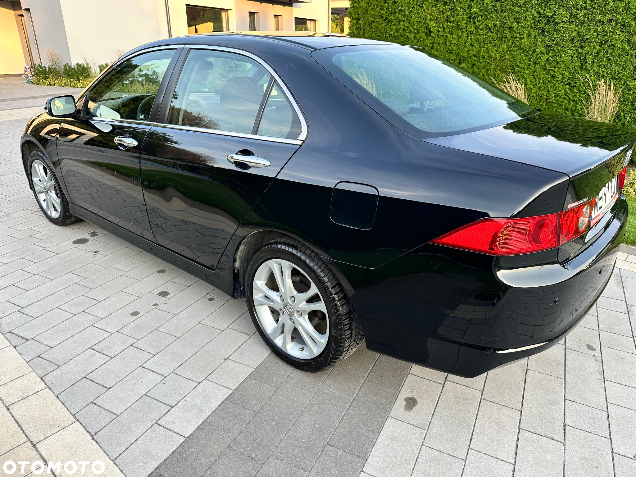 Honda Accord - 10
