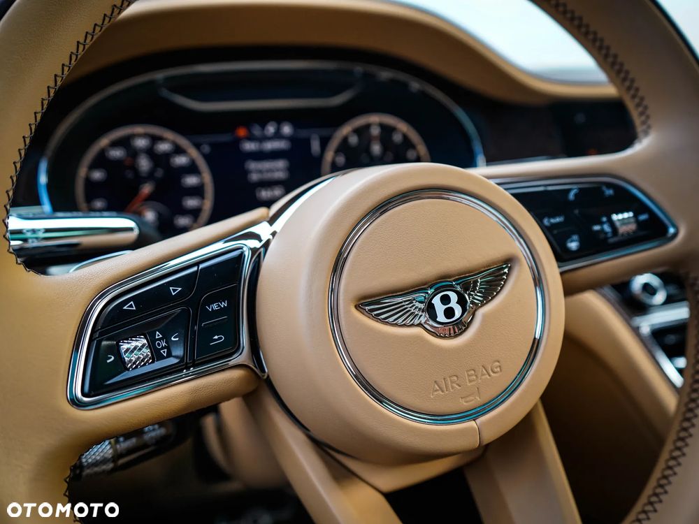Bentley Flying Spur - 16
