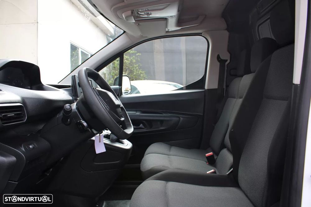 Peugeot Partner 1.5 BlueHDI Longa c/Barras Tejadilho - 12
