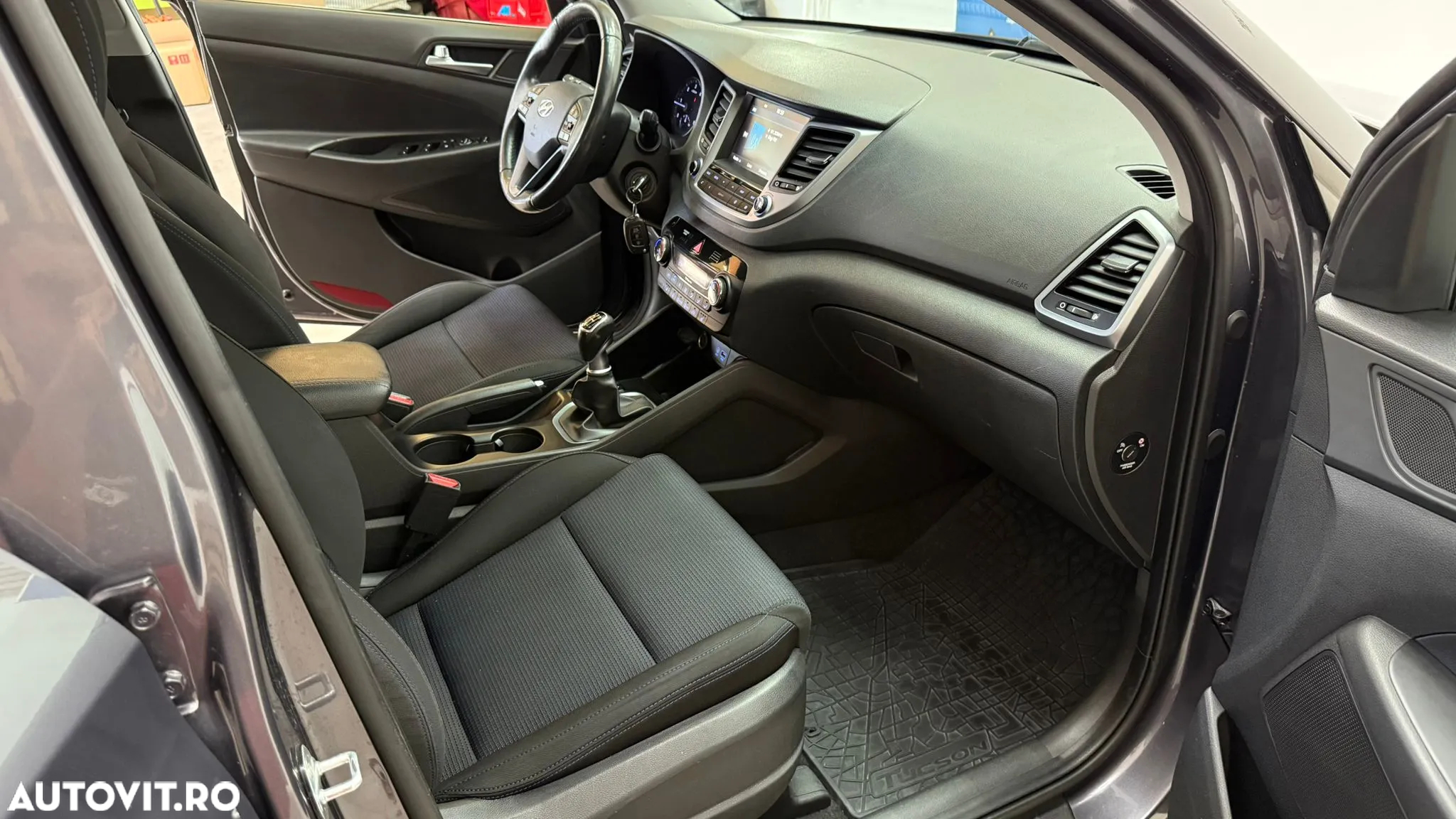 Hyundai Tucson 2.0 CRDI 4WD Style - 8