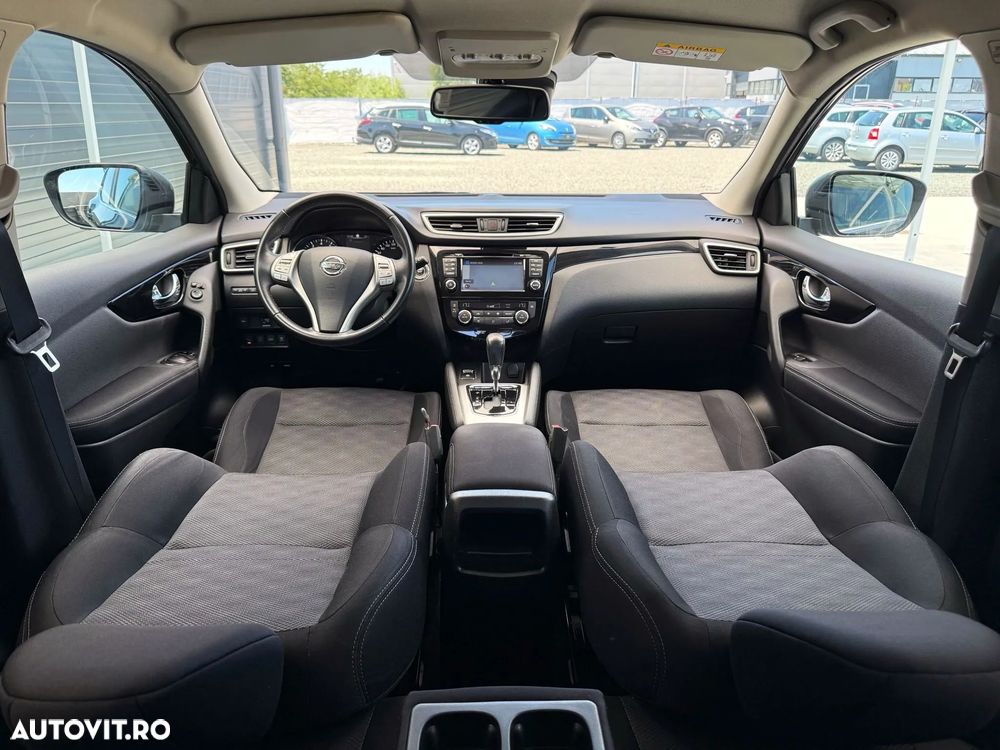 Nissan Qashqai 1.2 DIG-T Xtronic N-Connecta - 24