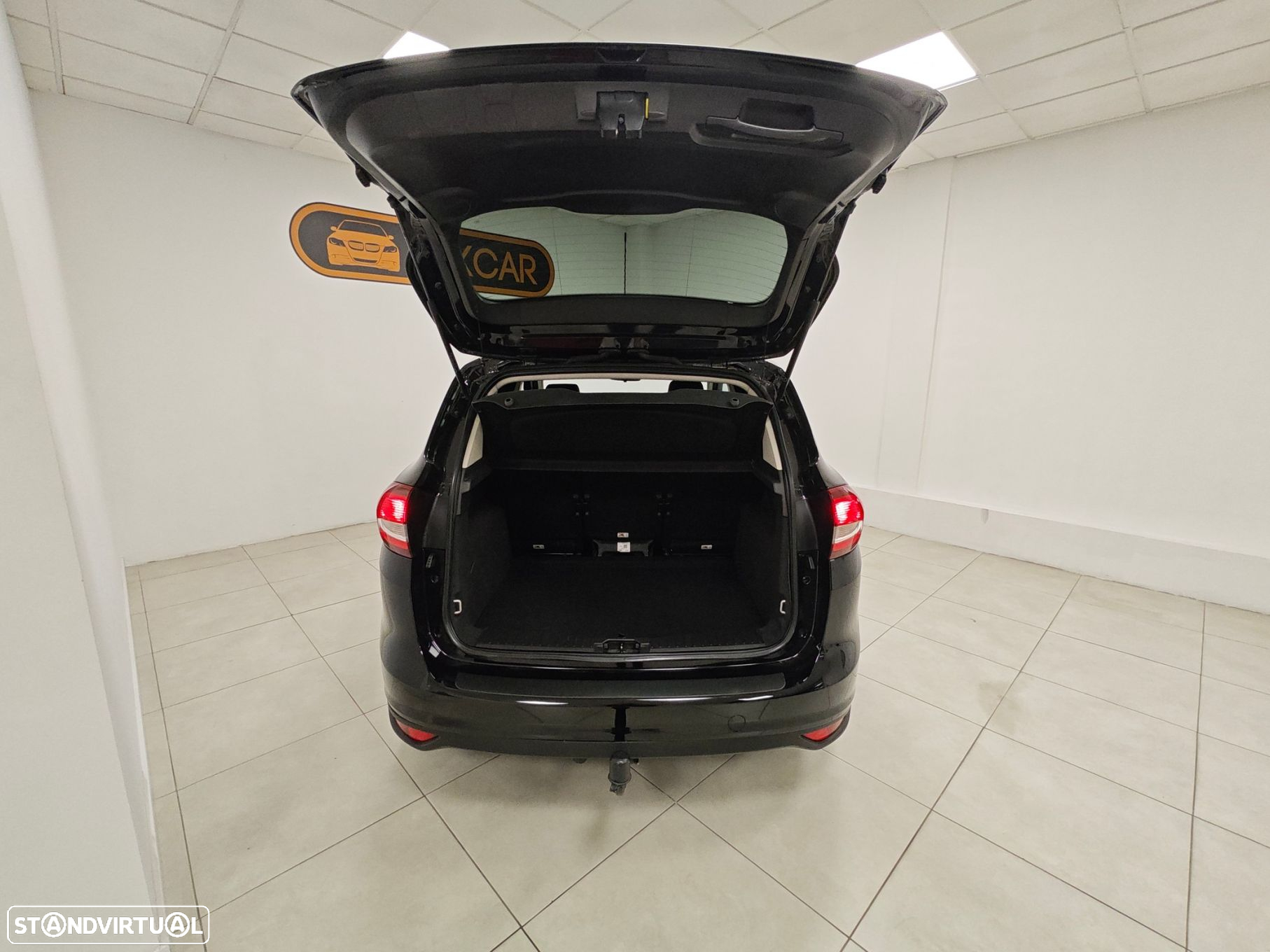 Ford C-Max 1.5 TDCi S&S Trend - 27