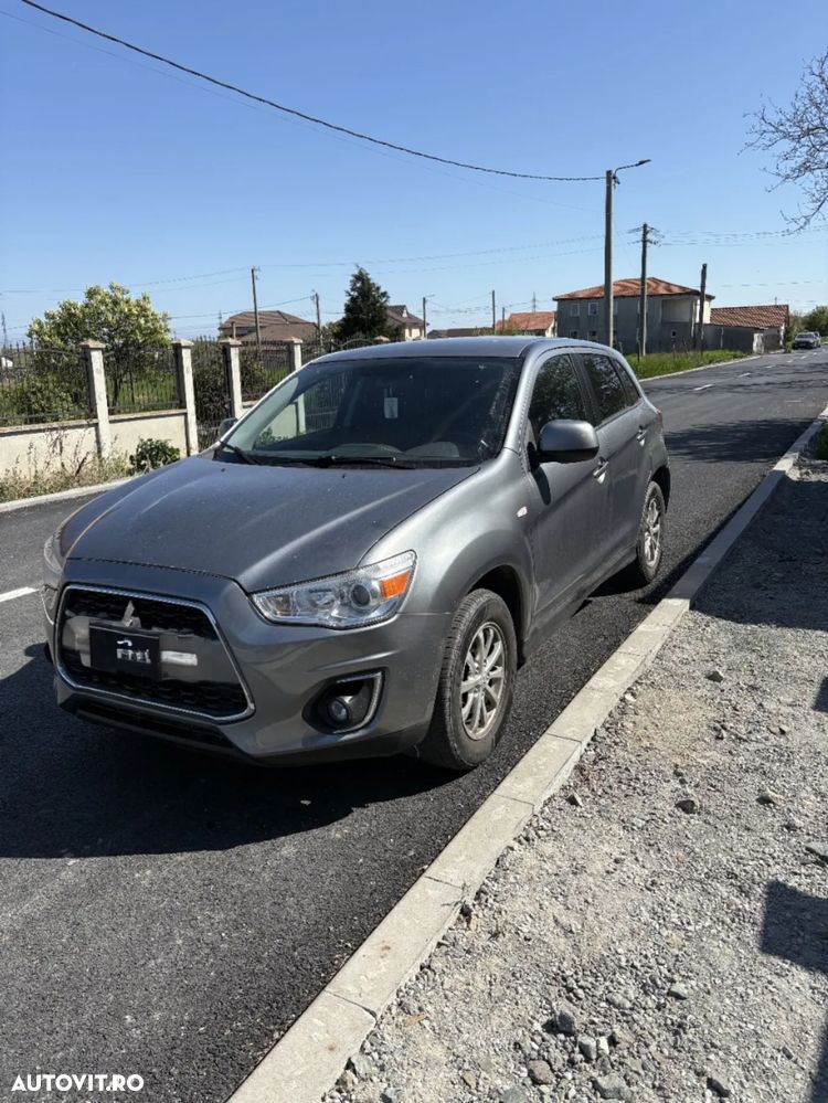 Mitsubishi ASX - 1