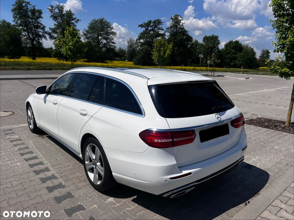 Mercedes-Benz Klasa E 220 d 9G-TRONIC Avantgarde - 5